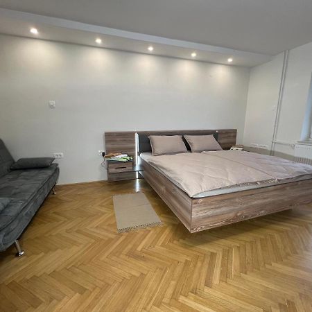 Mici'S Apartments Visoko  المظهر الخارجي الصورة