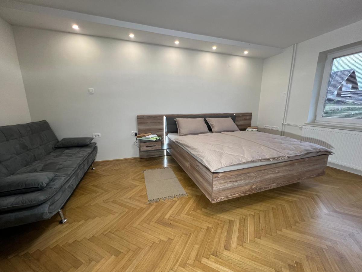 Mici'S Apartments Visoko  المظهر الخارجي الصورة